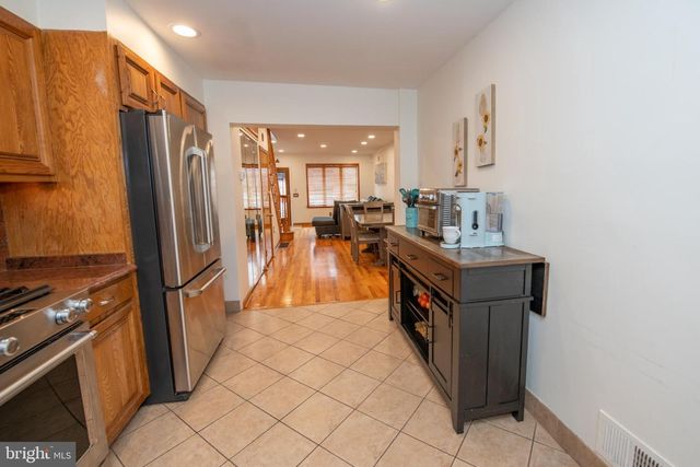 2650 S HICKS ST, Philadelphia, PA 19145