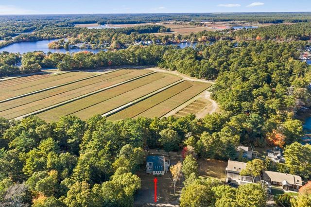 10 Spectacle Pond Terrace, Wareham, MA 02538