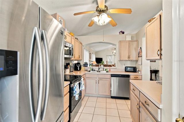 1736 CHALLENGER AVENUE, Davenport, FL 33897