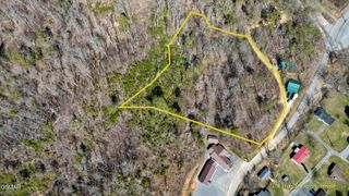 1205 Maples Manor Way, Gatlinburg, TN 37738
