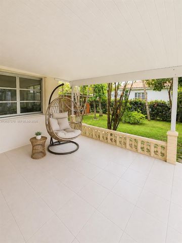 1109 NE 4th Court, Hallandale Beach, FL 33009