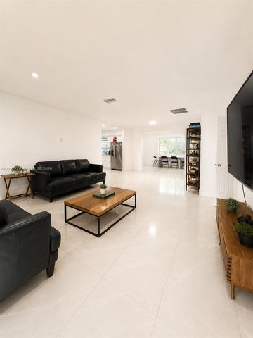 1109 NE 4th Court, Hallandale Beach, FL 33009