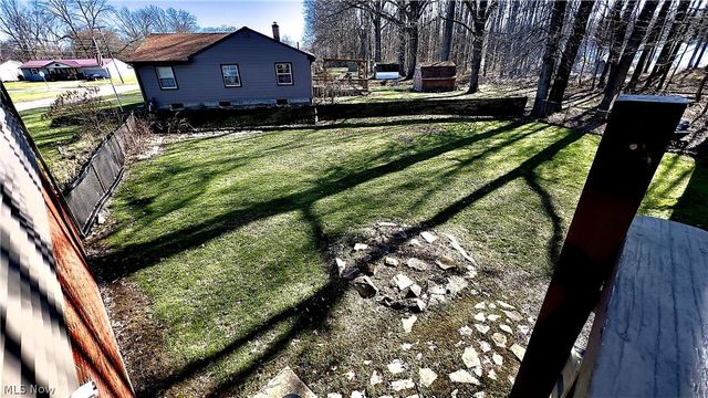2933 Crestwood Drive NW, Warren, OH 44485