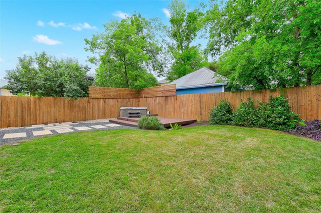 3319 Dalton ST, Austin, TX 78745