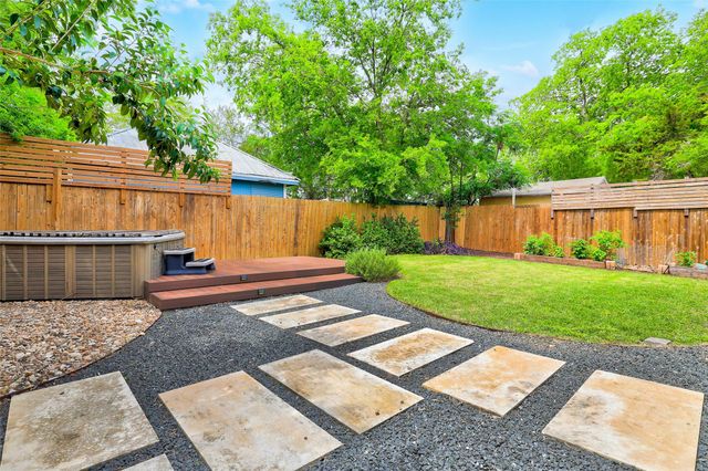 3319 Dalton ST, Austin, TX 78745
