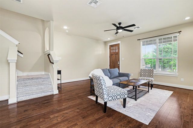 3319 Dalton ST, Austin, TX 78745