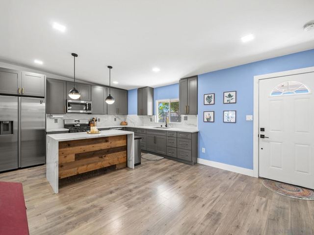 4259 View Place, San Diego, CA 92115