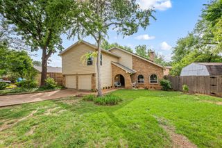 3008 Raintree Court, Bedford, TX 76021