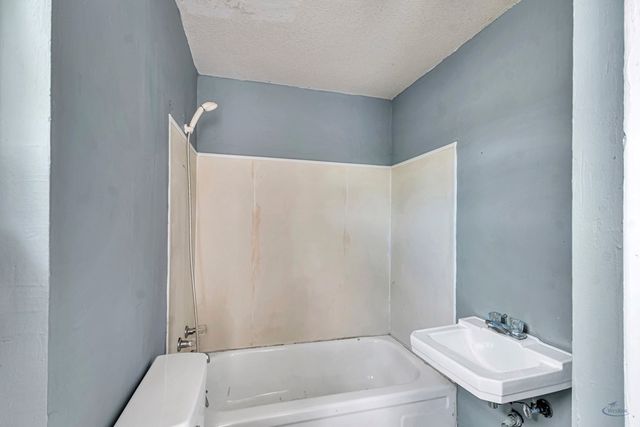 100 Washington Blvd, Big Spring, TX 79720