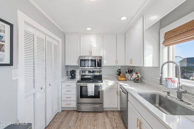 122 Sanford Street, Supply, NC 28462