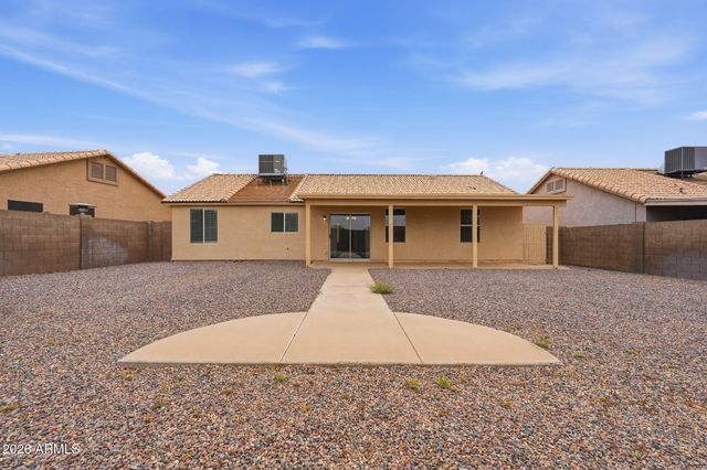 1734 S LAWTHER Drive, Apache Junction, AZ 85120