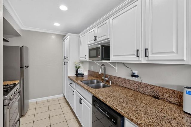 378 San Miguel Court 2, Milpitas, CA 95035