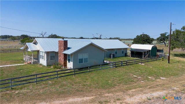 3752 Fm-77, Nixon, TX 78140