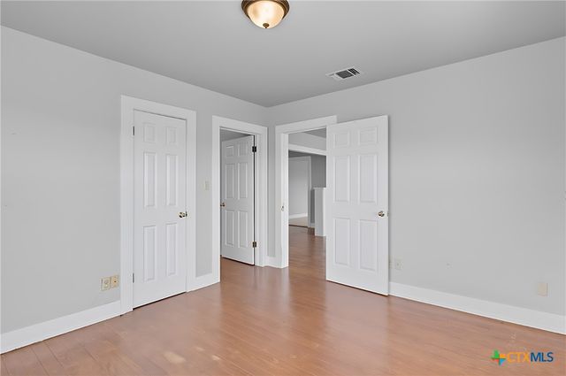 3752 Fm-77, Nixon, TX 78140