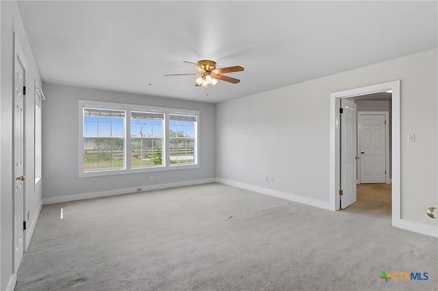 3752 Fm-77, Nixon, TX 78140