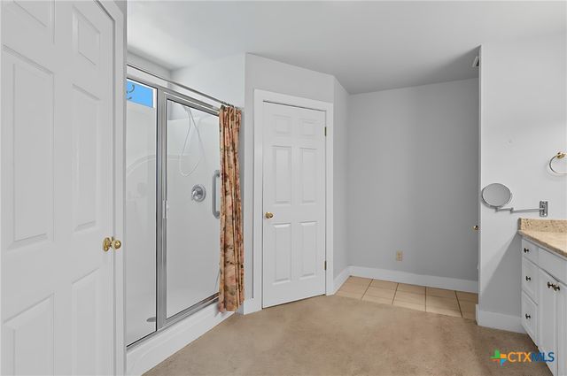 3752 Fm-77, Nixon, TX 78140