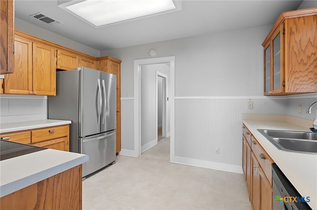 3752 Fm-77, Nixon, TX 78140