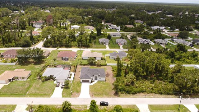 7511 Blutter Road, North Port, FL 34291