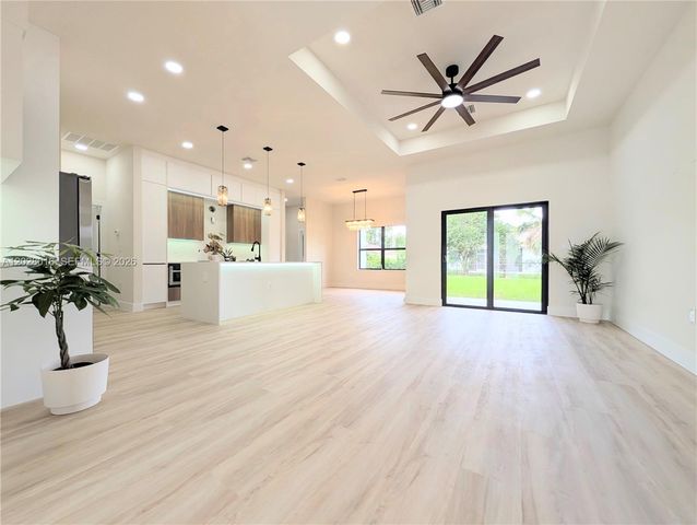 7511 Blutter Road, North Port, FL 34291