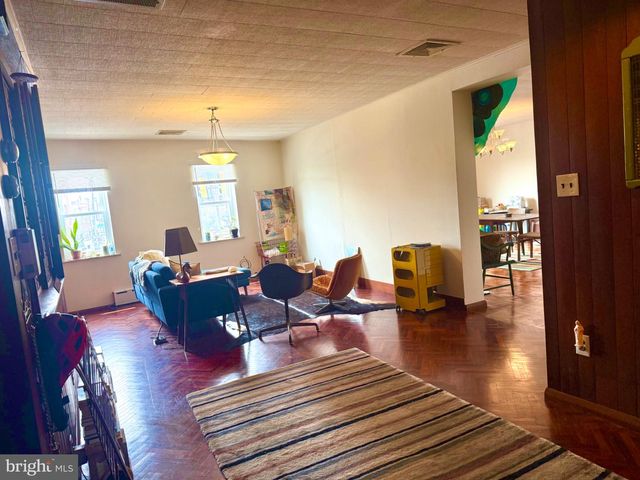 1545 W PASSYUNK AVE, Philadelphia, PA 19145
