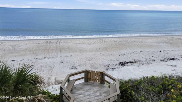 215 Ballyshannon Street C401, Melbourne Beach, FL 32951