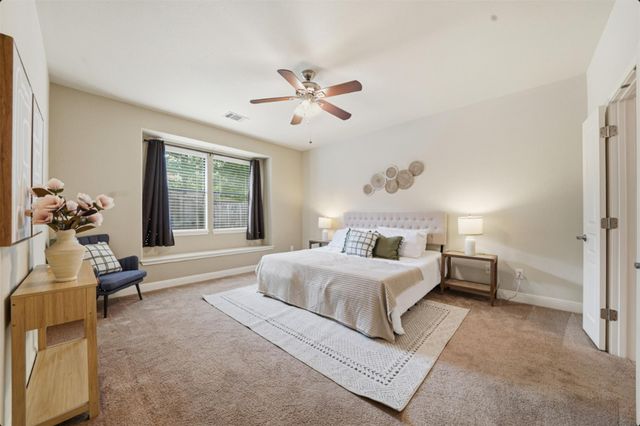 6705 Covered Bridge DR 8, Austin, TX 78736