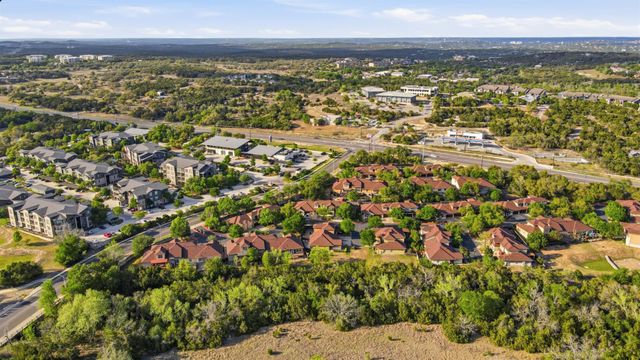 6705 Covered Bridge DR 8, Austin, TX 78736