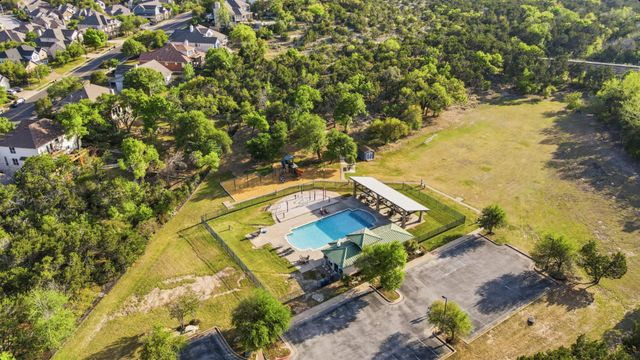 6705 Covered Bridge DR 8, Austin, TX 78736