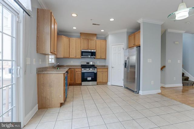 302 SCOTT ST, Baltimore, MD 21230