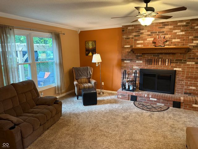 4306 W Fox Ridge Avenue, Greenwood, IN 46143