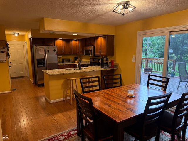 4306 W Fox Ridge Avenue, Greenwood, IN 46143