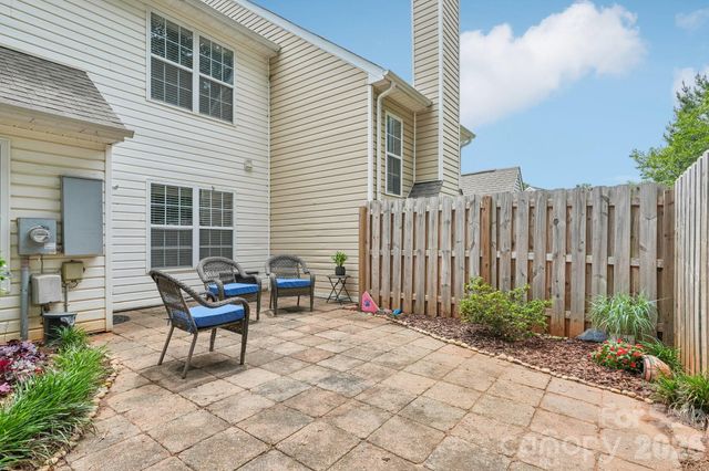 8406 Southgate Commons Drive, Charlotte, NC 28277