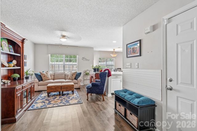 8406 Southgate Commons Drive, Charlotte, NC 28277
