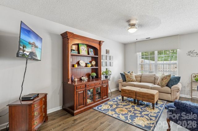 8406 Southgate Commons Drive, Charlotte, NC 28277