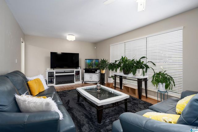 612 27TH AVENUE NW, Center Point, AL 35215