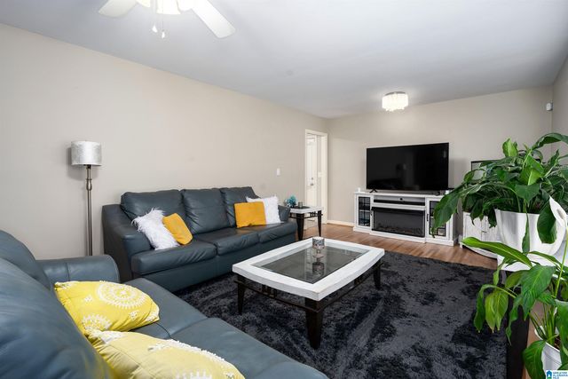 612 27TH AVENUE NW, Center Point, AL 35215