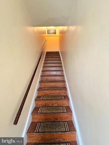515 MACDADE BLVD, Collingdale, PA 19023