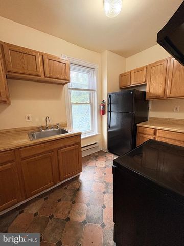 515 MACDADE BLVD, Collingdale, PA 19023