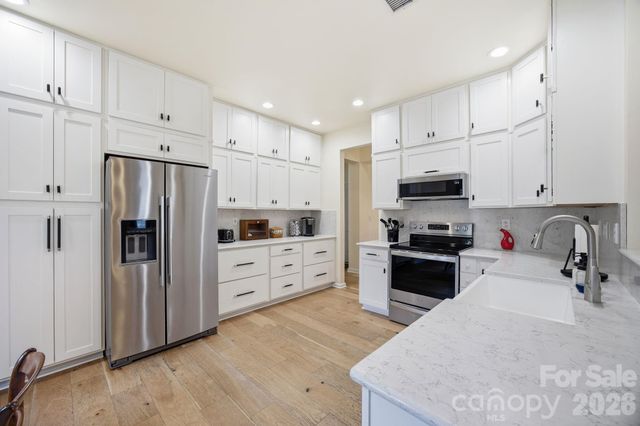 4835 Turnridge Court NW, Concord, NC 28027
