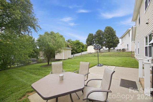 4835 Turnridge Court NW, Concord, NC 28027