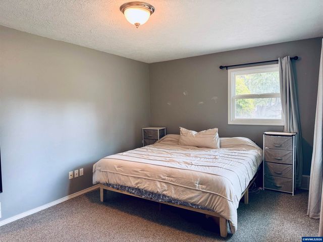 356 NE 10th Av, Canby, OR 97013