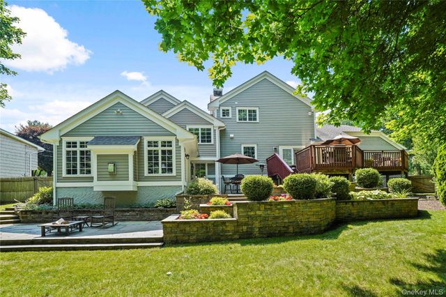 17 Hemlock Road, Hartsdale, NY 10530