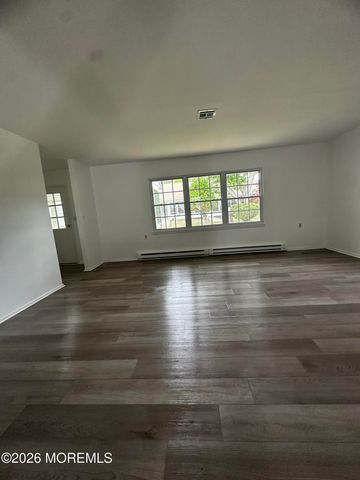 1042 Aberdeen Drive 1042B, Lakewood, NJ 08701