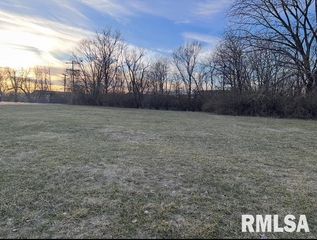Lot 6 VALLE VISTA Boulevard, Pekin, IL 61554