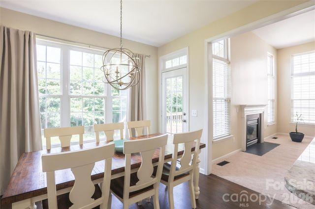 17233 Knoxwood Drive, Huntersville, NC 28078