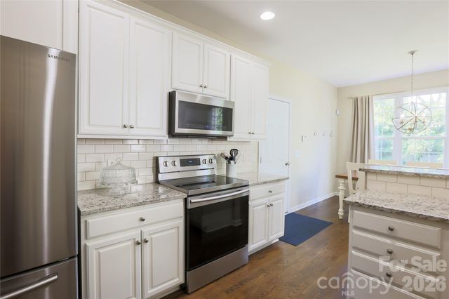 17233 Knoxwood Drive, Huntersville, NC 28078