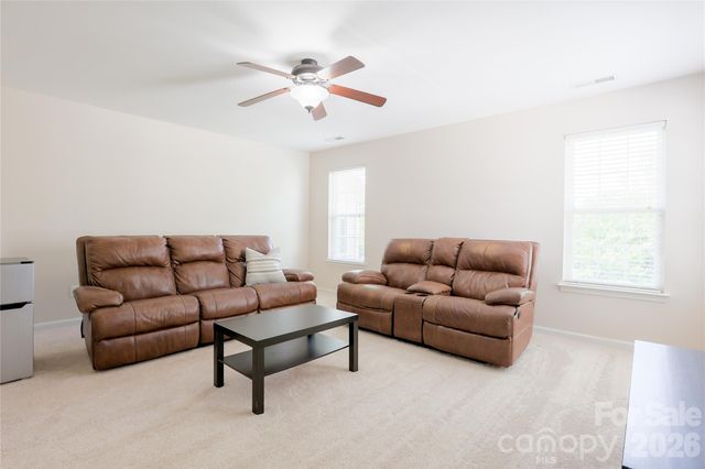 17233 Knoxwood Drive, Huntersville, NC 28078