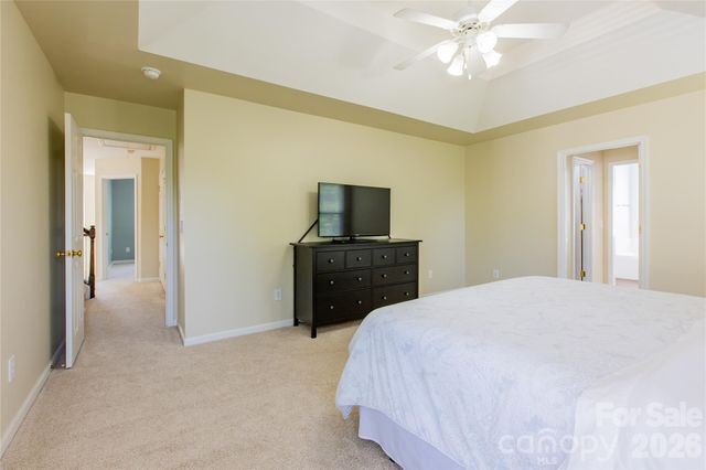 17233 Knoxwood Drive, Huntersville, NC 28078