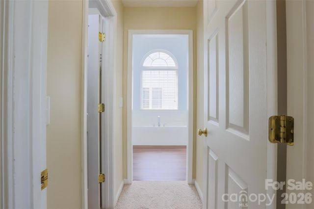 17233 Knoxwood Drive, Huntersville, NC 28078