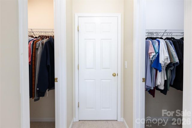 17233 Knoxwood Drive, Huntersville, NC 28078